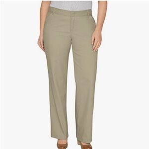 EUC Women’s Dickies Relaxed Fit Straight Leg Slacks Size 16 Short